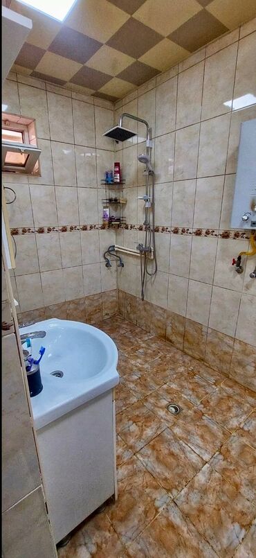 Həyət evləri və villaların satışı: Fatmayı 3 otaqlı, 120 kv. m — 21