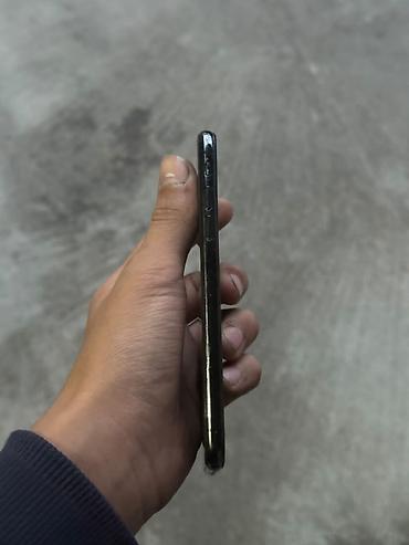айфон 10 бу 64 гб: IPhone X, Б/у, 256 ГБ, Черный, Зарядное устройство, Защитное стекло, Чехол, 100 % — 4