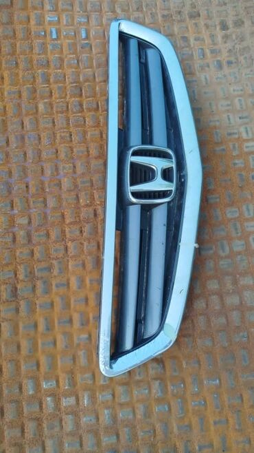 Решетки радиатора: Решетка радиатора Honda 2001 г., Б/у, Оригинал