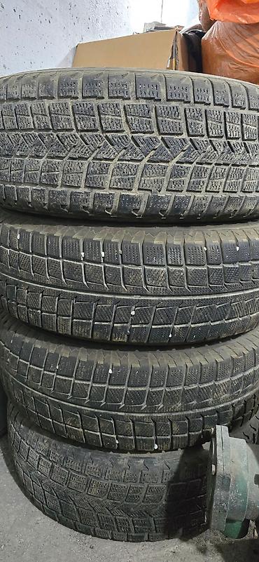 235 65: Комплект зимних шин 225/65 R17 на штампованных стальных дисках — 1