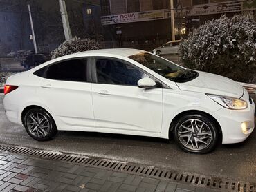 Hyundai: Hyundai Accent: 2019 г., 1.4 л, Автомат, Бензиновая, Седан — 4