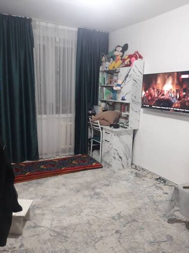 квартира бишкек без хозяин: 1 бөлмө, 18 кв. м, Жатакана жана мейманкана түрүндө, 3 кабат, Косметикалык ремонт