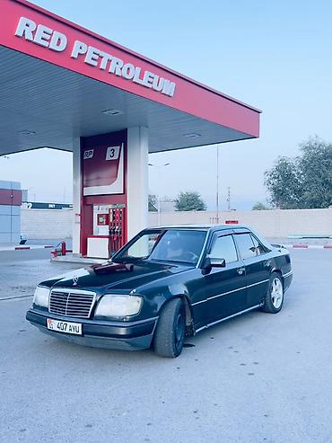 2107 2011: Mercedes-Benz W124: 1993 г., 3 л, Седан — 2