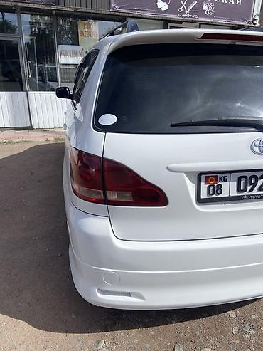 Toyota: Toyota Ipsum: 2002 г., 2.4 л, Автомат, Газ, Минивэн — 6
