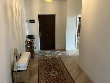 Uzunmüddətli kirayə mənzillər: 3 otaqlı, Yeni tikili, m. İnşaatçılar, 120 kv. m