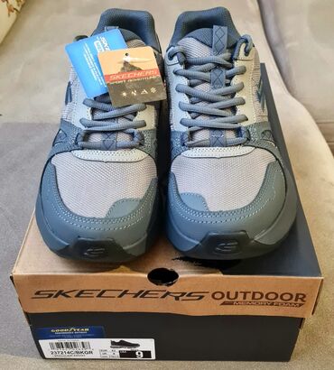 Krasofkalar və idman ayaqqabıları: Puma Milenio Tech ağgümüşübejiviy rənglərin qarışığıdır — 8