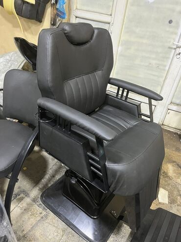 Salon, tibbi mebel dəsti: Gözəllik salonu üçün mebel dəsti Tərkib: - Saç yuma stolu: qara — 52