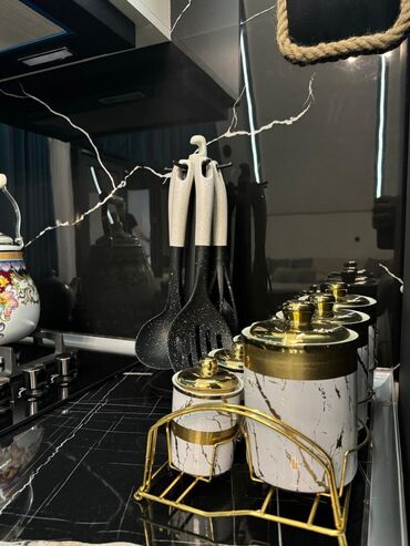 Bağ evlərinin kirayəsi: 110 kv. m, 3 otaqlı, Hovuzlu, İnternet — 11