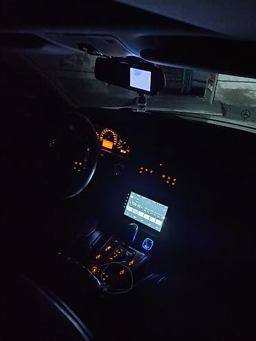 x class: Mercedes-Benz E-Class: 1999 г., 3.2 л, Автомат, Бензин, Седан — 4