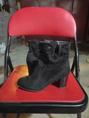 белорусская обувь для проблемных ног бишкек: 38 размер 
Деми 
по 500