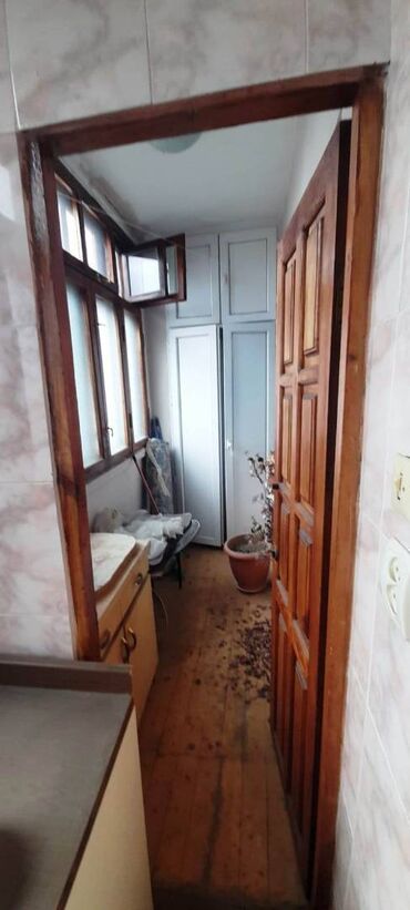 Köhnə tikili: Bakı, 3 otaqlı, Köhnə tikili, 85 kv. m -da lalafo.az — 8 Köhnə tikili: Bakı, 3 otaqlı, Köhnə tikili, 85 kv. m — 8