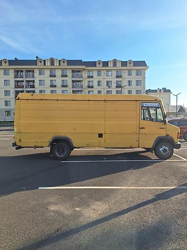 трактир 40: Грузовой фургон Mercedes-Benz T2 (длинная база, высокий кузов) — 5
