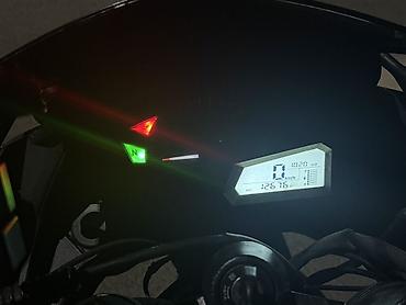 матасыкил: Спортбайк Ducati, 400 куб. см, Бензин, Чоңдор үчүн, Колдонулган — 4