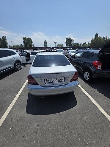 chrysler 300с: Mercedes-Benz C-Class: 2004 г., 1.8 л, Автомат, Бензин, Седан — 4