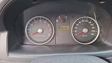 lada 9: Hyundai Getz: 2008 г., 1.6 л, Механика, Бензин, Хэтчбэк — 6
