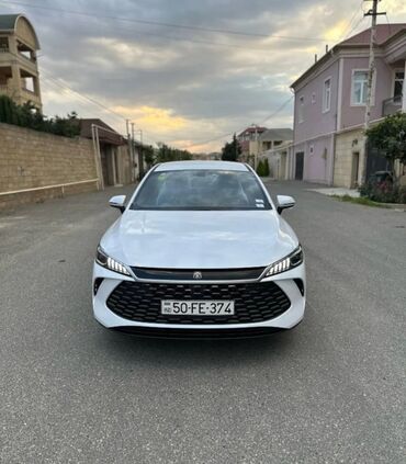 фольксваген 1 4: BYD : 1.5 l | 2024 il 75000 km Sedan