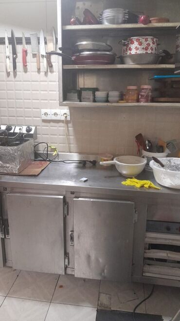 Sifarişlə restoran üçün masa və oturacaq dəstləri: Skameykalar ilə, Dördbucaq masa -da lalafo.az — 9 Sifarişlə restoran üçün masa və oturacaq dəstləri: Skameykalar ilə, Dördbucaq masa — 9