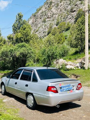 машина рынок ош: Daewoo Nexia: 2012 г., 1.6 л, Механика, Бензин, Седан