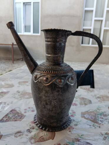 qab qaşiq: Sanitariya qovşagi ücün mis kyzə. 20əsr lalafo.az -da qab qaşiq: Sanitariya qovşagi ücün mis kyzə. 20əsr