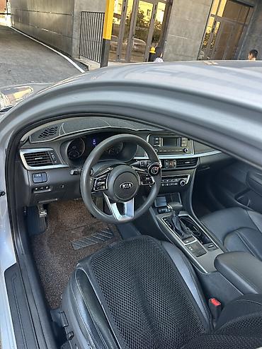 полированная машина: Kia K5: 2020 г., Седан — 6