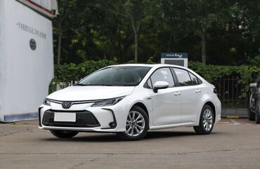 Toyota: Toyota Corolla: 1.8 l | 2024 il Sedan — 1