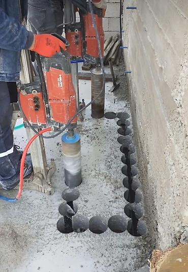 plasiq qapi: Beton kəsən beton deşən səliqəli düz və dairevi kəsim işləri beton — 9