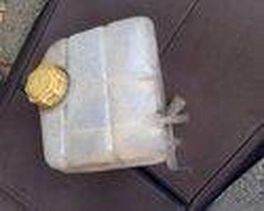 mini javor: POSUDA ANTIFRIZA ZA FORD FOCUS OD 1999. DO 2005. GOD. | posuda — 1