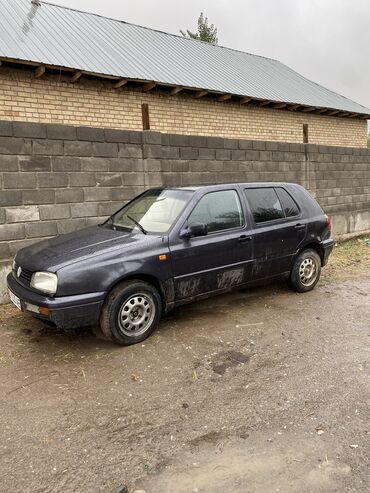 авариные авто: Volkswagen Golf: 1993 г., 1.8 л, Механика, Бензин, Хетчбек