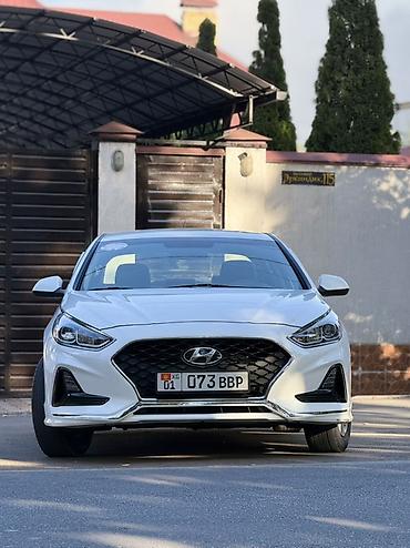 Hyundai Sonata: 2020 г., 2 л, Автомат, Бензин, Седан
