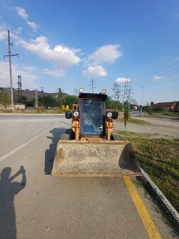 Buldozerlər: Hec bir problemi yoxdur.mator yagi gidravlika yagi teze deyisilib.hec