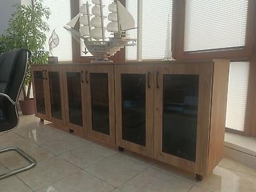 Ofis mebeli: Məhsul: Ofis üçün mebel dəsti Tərkib: - Geniş iş masası: təbii ağac — 1