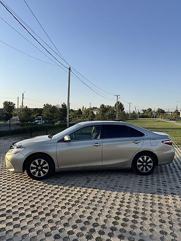 outback xt: Toyota Camry: 2016 г., 2.5 л, Гибрид, Седан — 3