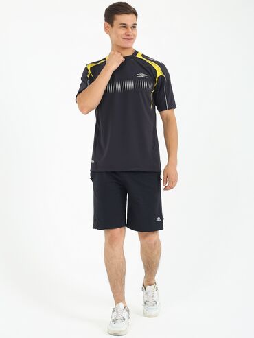 Футболки: Футболка UMBRO AS045 Материал: Climacool Цена 1200 с. размеры от — 4