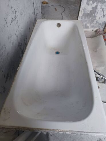 чугунную ванну 150х70: Ванна Прямоугольная, Чугун, Б/у