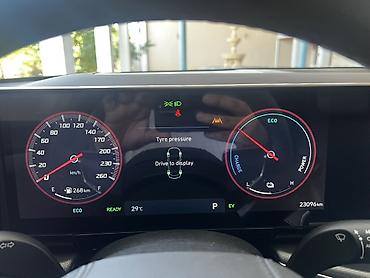hunday diskleri: Hyundai Azera: 1.6 l | 2024 il Sedan — 4