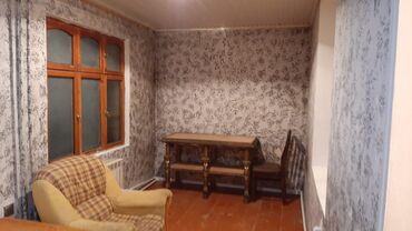 Uzunmüddətli kirayə mənzillər: Bileceride ploşada yaxin 300 nömreli mektebe yaxin 5/1 mertebesinde 2 — 3