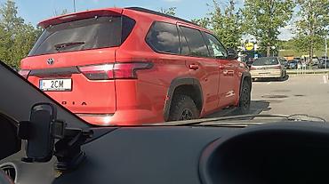 ls 500 lexus: Toyota Sequoia: 2000 г., Внедорожник — 1