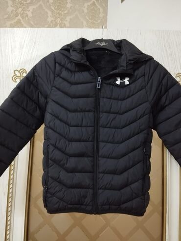 Yemək masaları, oturacaqları: Kurtka, Oğlan üçün, 8 - 9 yaş