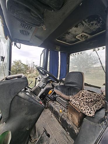 saatlıda sadığ traktor: Belarus 892.2 il 2015 motor karopka ideal kotanla birlikdə 14luk 21000 — 7