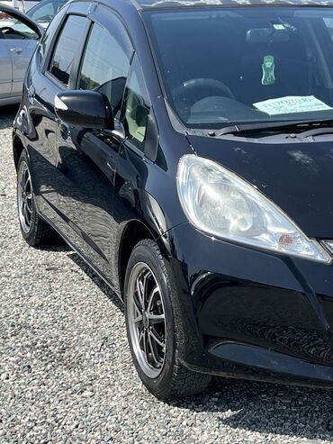 запчасти киа бишкек: Honda Fit: 2011 г., 1.3 л, Вариатор, Гибрид, Хетчбек