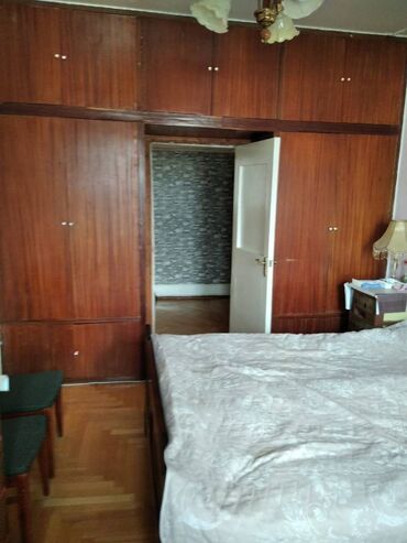 Köhnə tikili: Bakı, 3 otaqlı, Köhnə tikili, m. Xalqlar Dostluğu, 80 kv. m -da lalafo.az — 6 Köhnə tikili: Bakı, 3 otaqlı, Köhnə tikili, m. Xalqlar Dostluğu, 80 kv. m — 6