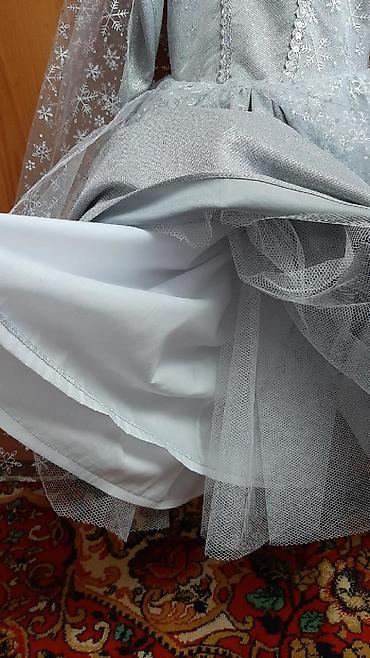 прием серебра: Детское платье, цвет - Серебристый, Новый — 4