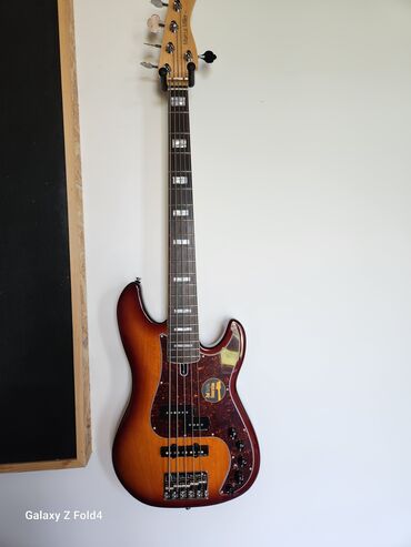 гитара цена: Продам бас гитару Marcus Miller P7 Alder 5 TS 2nd Gen by Sire Новая