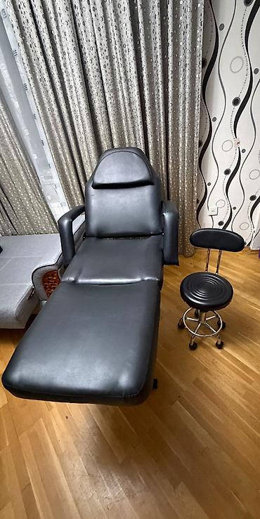 Kuşetkalar: Kusetqa + stulu . Yeni alinib tecili satilir 250 azn Unvan Ehmedli — 2