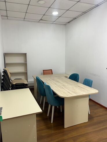 аренда торгового места в магазине: Qiymətə daxildi: resepşn xidməti İnternet Təmizlik 14 % icarə vergisi