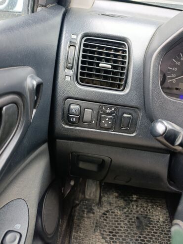 Mitsubishi: Mitsubishi Mirage: 2003 г., 1.8 л, Механика, Бензин, Хэтчбэк — 10