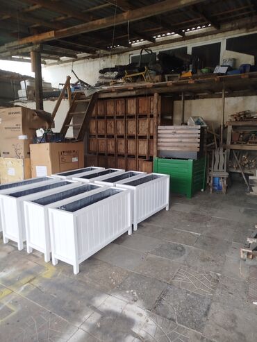 Bitkilər üçün dibçəklər: Dibçək güldanlar. Dipçəklər bir başa sexdən.Sex qiymətinə. ♦️Endrim — 8