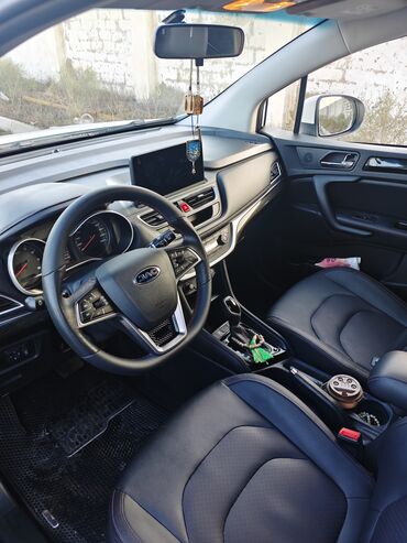 JAC: JAC js3 pro.5 ay qabaq salondan alınıb.Surlmur deyə satilir.cemi 7500 — 1