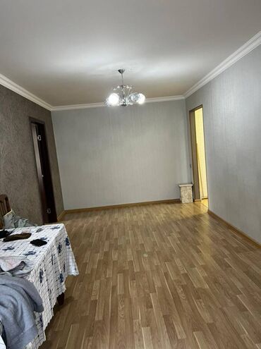 Köhnə tikili: Bakı, 2 otaqlı, Köhnə tikili, m. Həzi Aslanov, 50 kv. m — 4