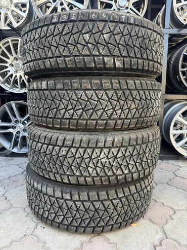 Шины: Шины 235 / 65 / R 18, Зима, Б/у, Комплект, Легковые, Япония, Bridgestone